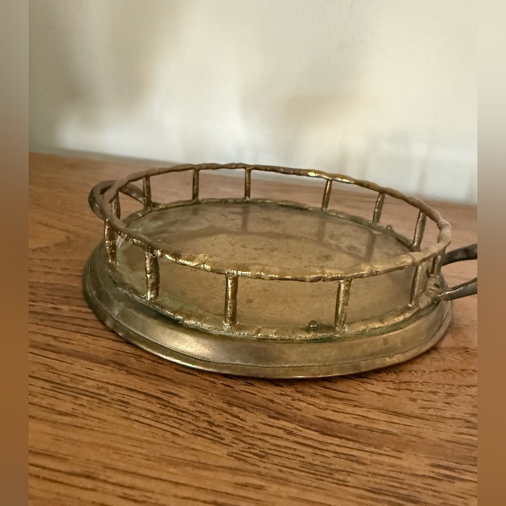 Vintage 6 Inch Faux Bamboo Round Brass Tray with Handles Made In India - Picture 4 of 9